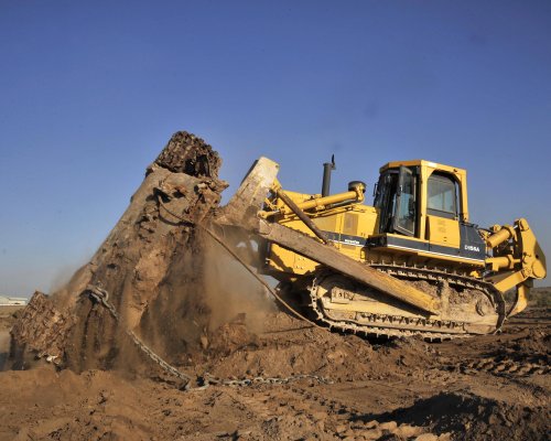 komatsu buldozer